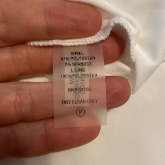 Calvin Klein size 6 cream white dress - Picture 6 of 6